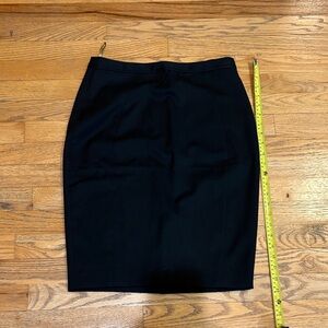 Ted baker London size 2 Pencil skirt excellent condition cuffed sleeves